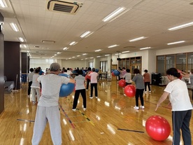 写真:運動する様子