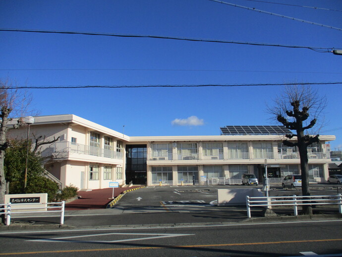 写真：東刈谷市民センター外観