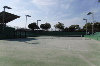 写真：洲原テニスコート
