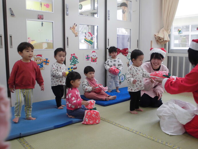 1歳児クリスマス写真