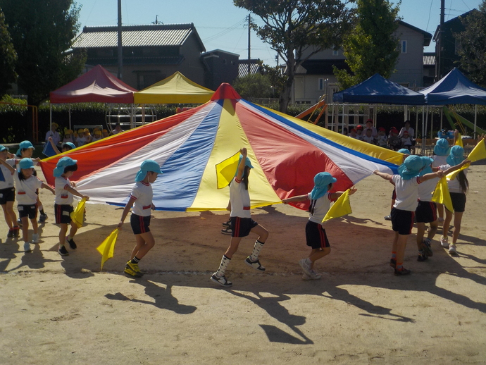 写真:リズム遊びの様子