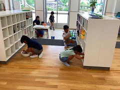 写真：大掃除の様子