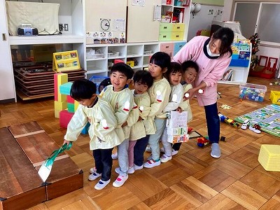 写真:年少児 ごっこ遊び