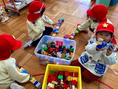 写真:年少児 室内遊び2