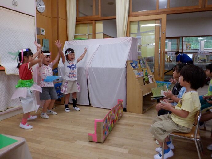 写真：年中児　遊びの様子