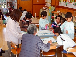 写真：祖父母参観