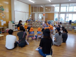 読み聞かせボランティア