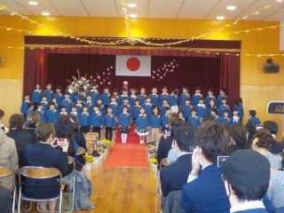 写真:修了証書授与式
