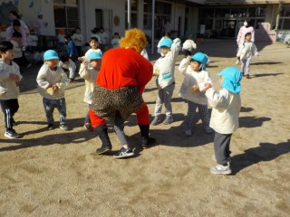 写真:年少:節分