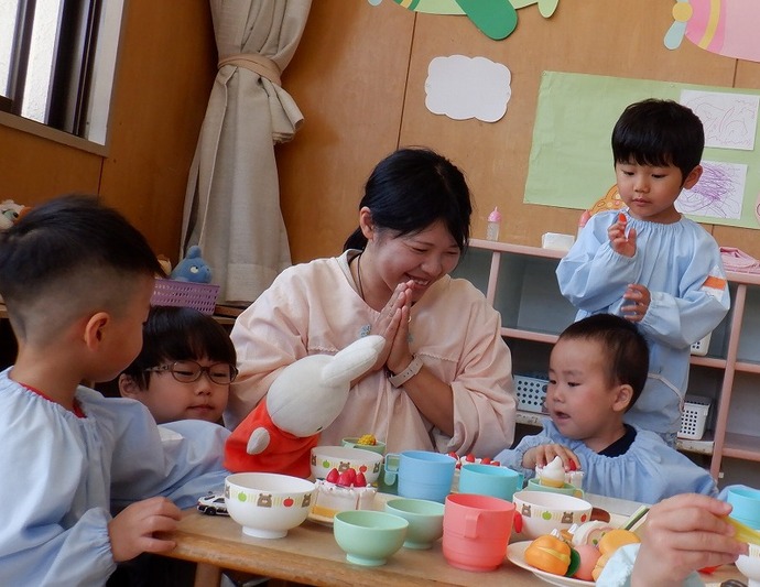 3歳児　ままごと