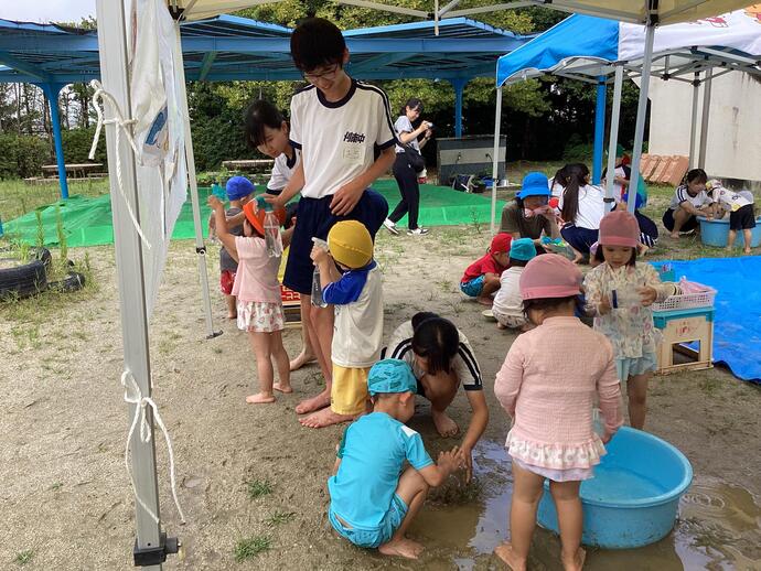 写真：職場体験会の様子