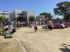 写真：年長児　運動会踊りの様子
