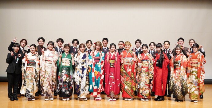 二十歳の集い実行委員の写真