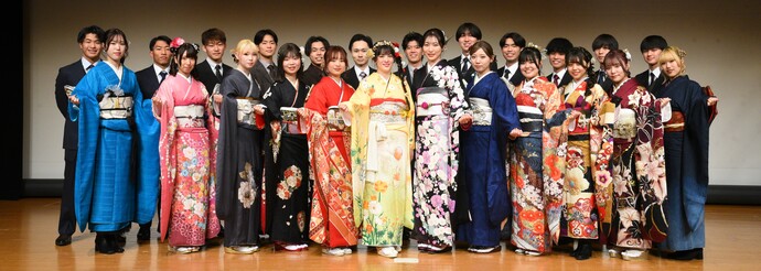 二十歳の集い実行委員の写真