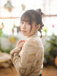 亜咲花氏