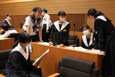 依佐美中学校2