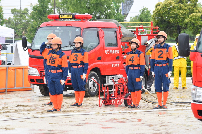 女性消防隊の写真